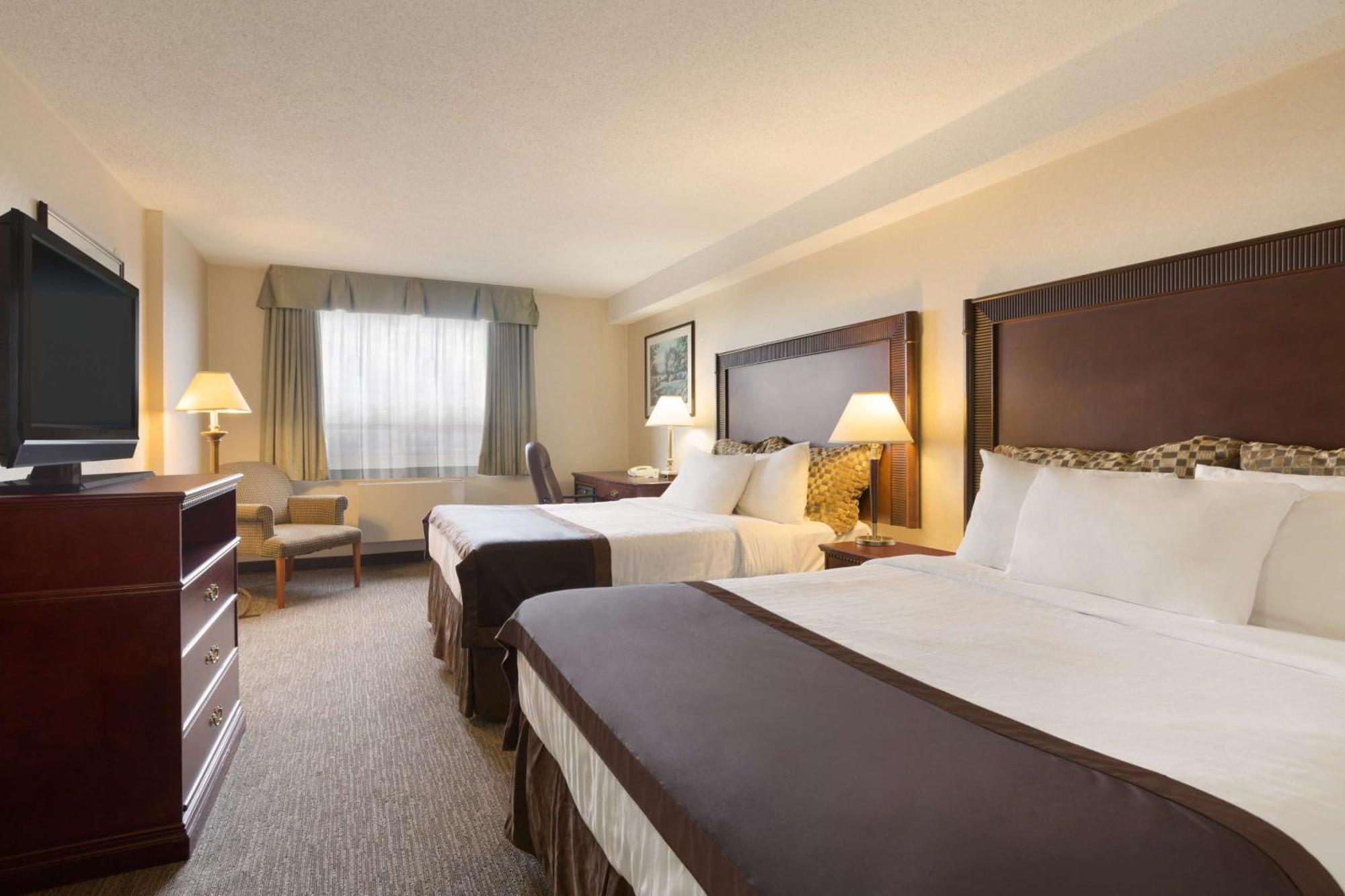 Travelodge Hotel By Wyndham Vancouver Airport Richmond Exterior foto